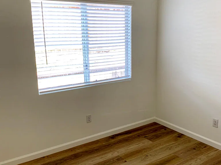 Bedroom (3)
