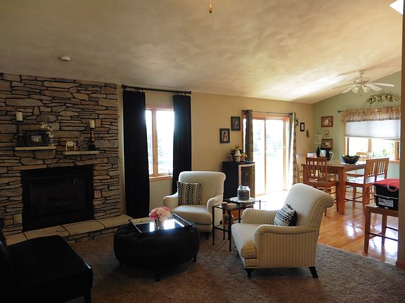 5th image of 1148 Bruin Ln