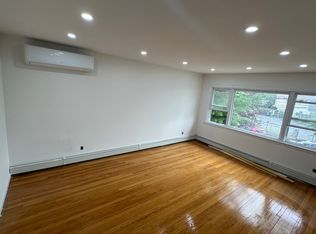 188 Evergreen Ave Floor 2, Staten Island, NY 10305