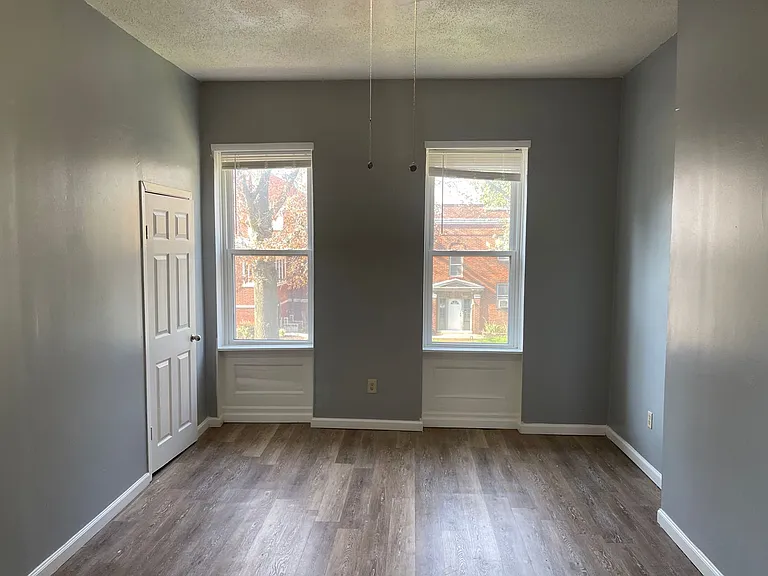 4264 Norfolk Ave — Photo 5