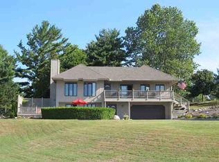 1041 Ann St, Harbor Springs, MI 49740