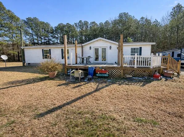 14417 Winterville Rd, Bloxom, VA 23308