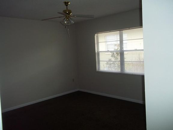 2nd image of 540 Windsor St