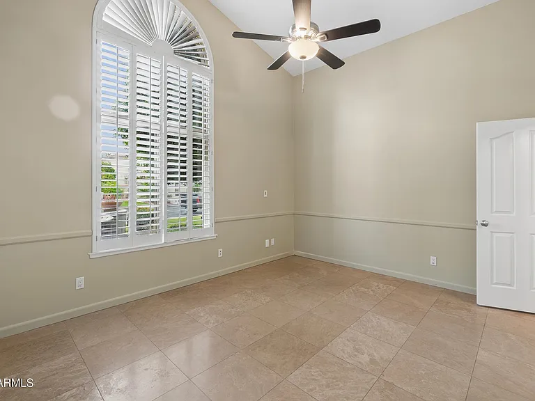 1307 E Treasure Cove Dr — Photo 9