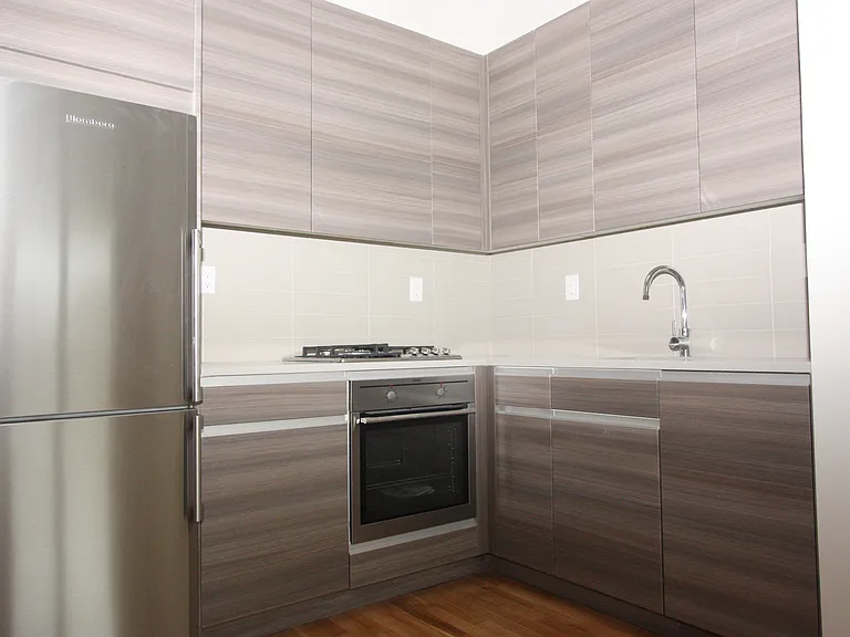 77 W 126th St #2C — Photo 9