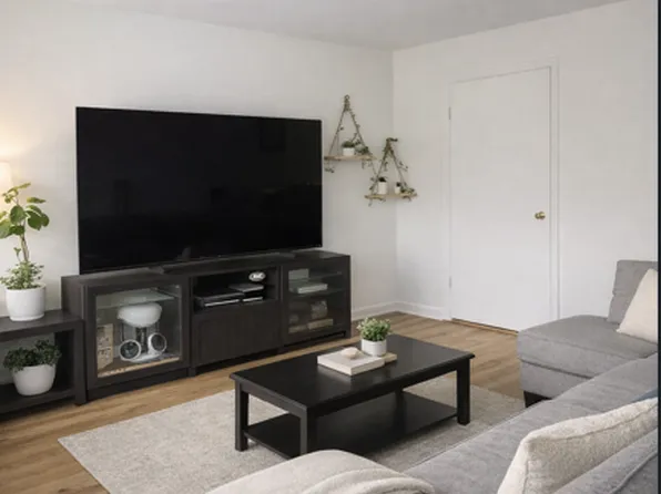 1266 E Washington St APT 2, Des Plaines, IL 60016