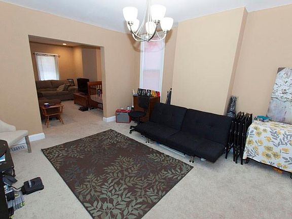 3rd image of 40 Elmwood Ave