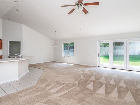 4th image of 148 Copperfield Dr