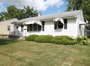1616 S Madison St, Bloomington, IL