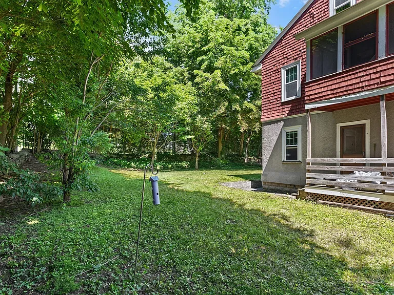 212 Maplewood St #214 — Photo 29