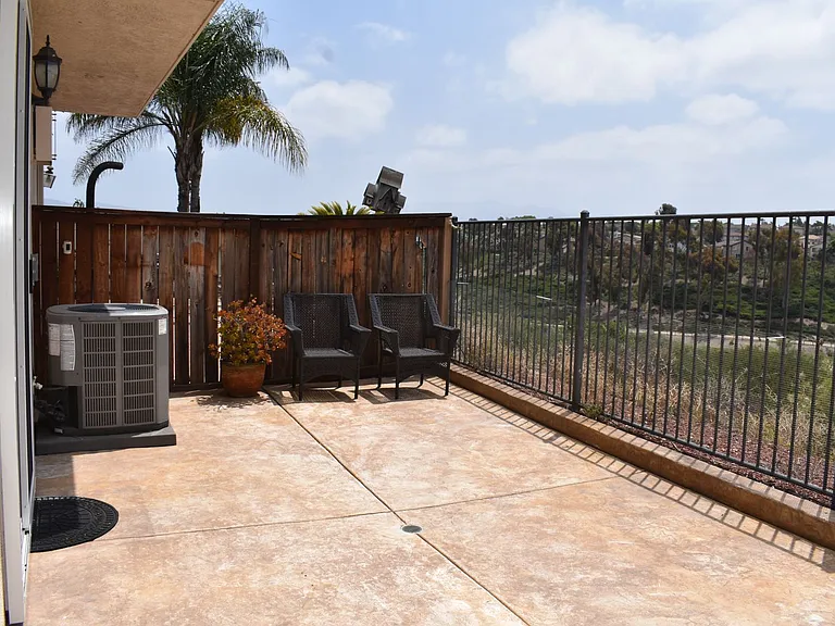 1281 Aguirre Dr — Photo 18