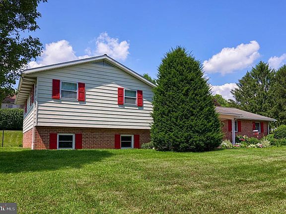 4th image of 127 Hill Rd