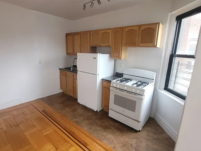 160 Beach 117th St #B2 — Photo 3