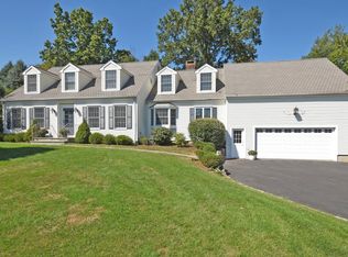22 Morehouse Dr, Darien, CT 06820