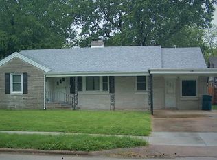 1739 S Fairway Ave, Springfield, MO 65804