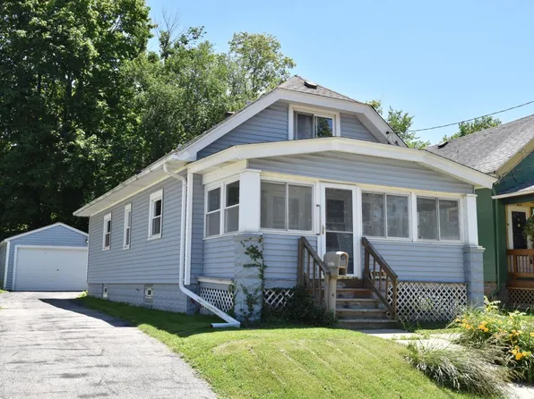 1017 North Chicago AVENUE, South Milwaukee, WI 53172