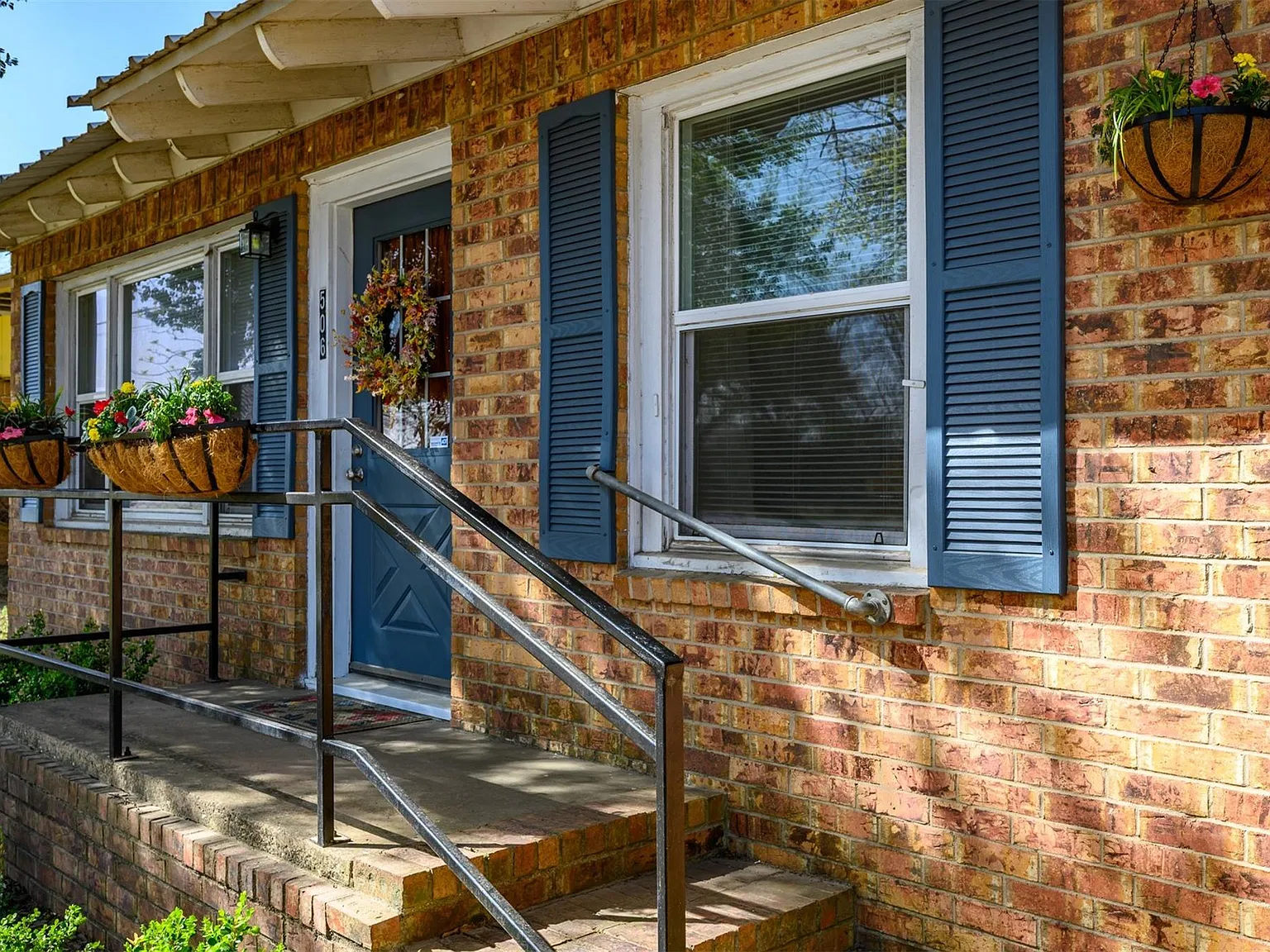 2 bed, 1.0 bath, 816 sqft, $1,500 — Photo 4
