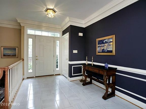 4th image of 9474 Turnberry Dr