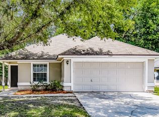 2741 Acorn Park Dr N, Jacksonville, FL 32218
