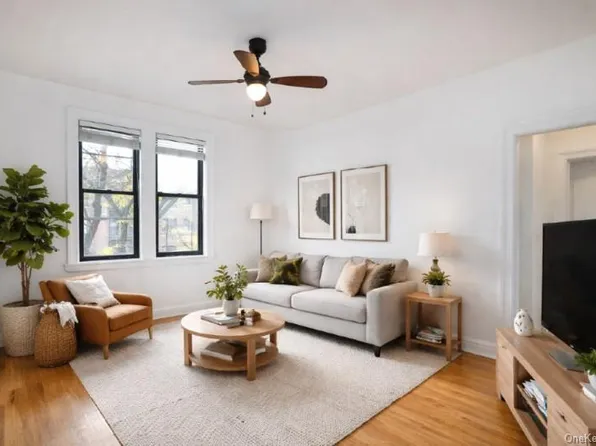 11525 Metropolitan Avenue #233, Kew Gardens, NY 11418