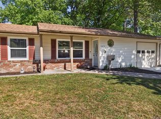 465 Garrison Pl, Virginia Beach, VA 23452