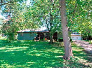914 S Pine St, New Lenox, IL 60451