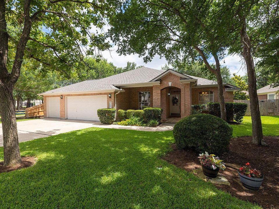 1st image of 3005 Cedar Elm Ln
