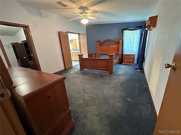 3rd image of 2817 S Woodbine Ave