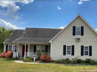 823 Black Creek Ct, Fayetteville, NC 28311