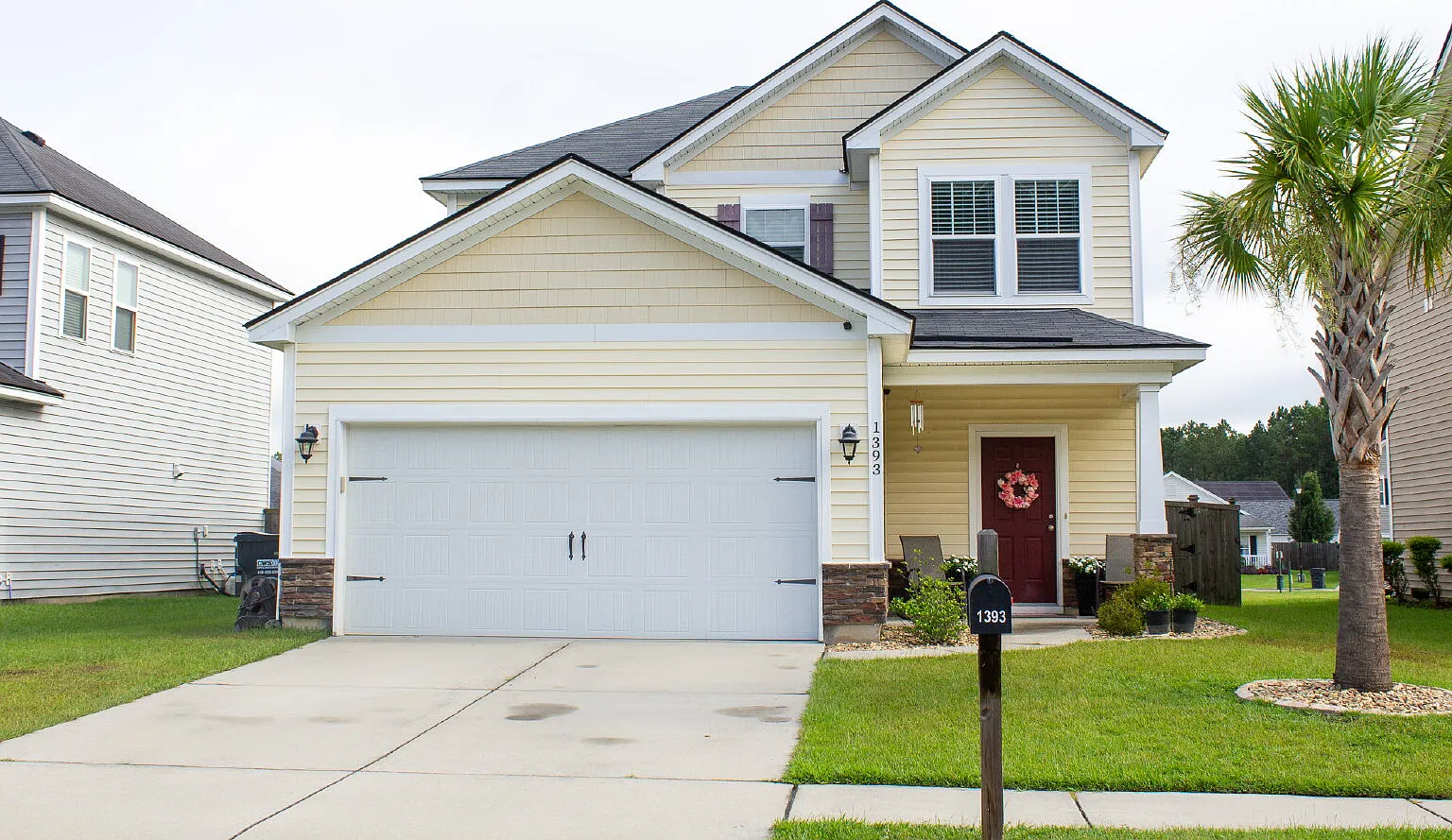 3 bed, 2.5 bath, 2004 sqft, $2,250 — Photo 1