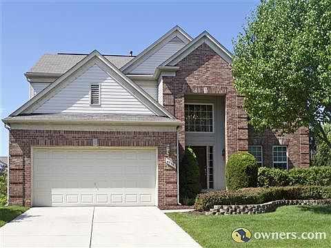 1st image of 47352 Fairlawn Ct