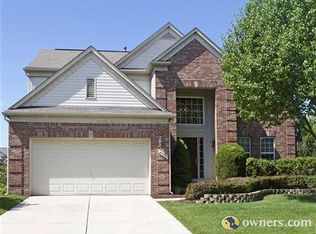 47352 Fairlawn Ct, Canton, MI 48188
