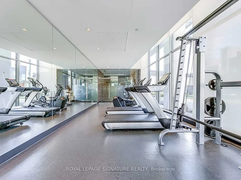 115 McMahon Dr #2105 — Photo 17