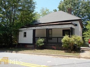 11 Ray St, Newnan, GA 30263