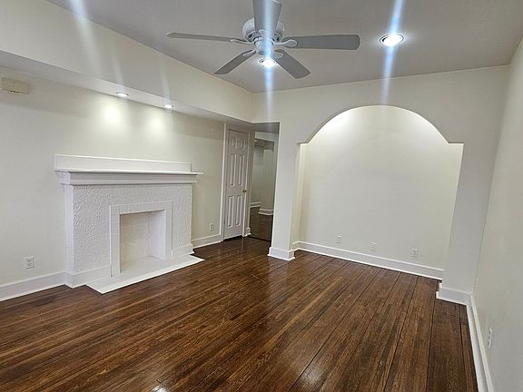 2nd image of 1530 E 14th St APT 7
