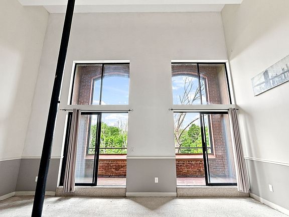 3rd image of 96 Old Colony Ave #302