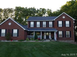 464 Blossom Dr, Lebanon, OH 45036