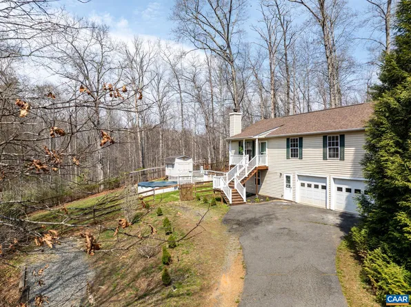 1029 W Daffodil Rd, Ruckersville, VA 22968