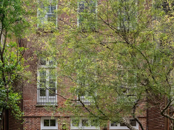 23 West 12th Street image 18 of 18