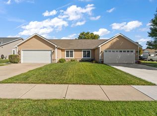 1870 E 105th Ave, Crown Pt, IN 46307