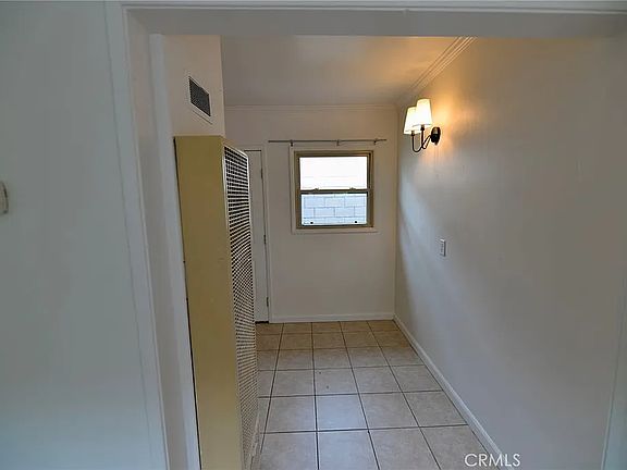 4th image of 124 Avenida Miramar APT B