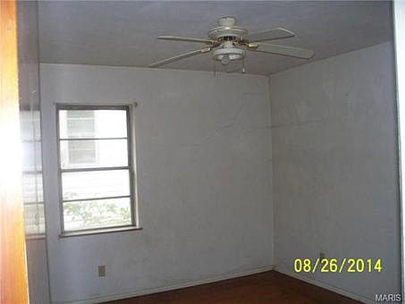 4th image of 6911 Groveland Dr