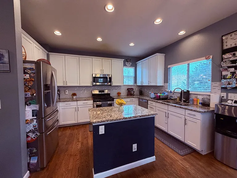 6897 S Riverwood Way — Photo 2
