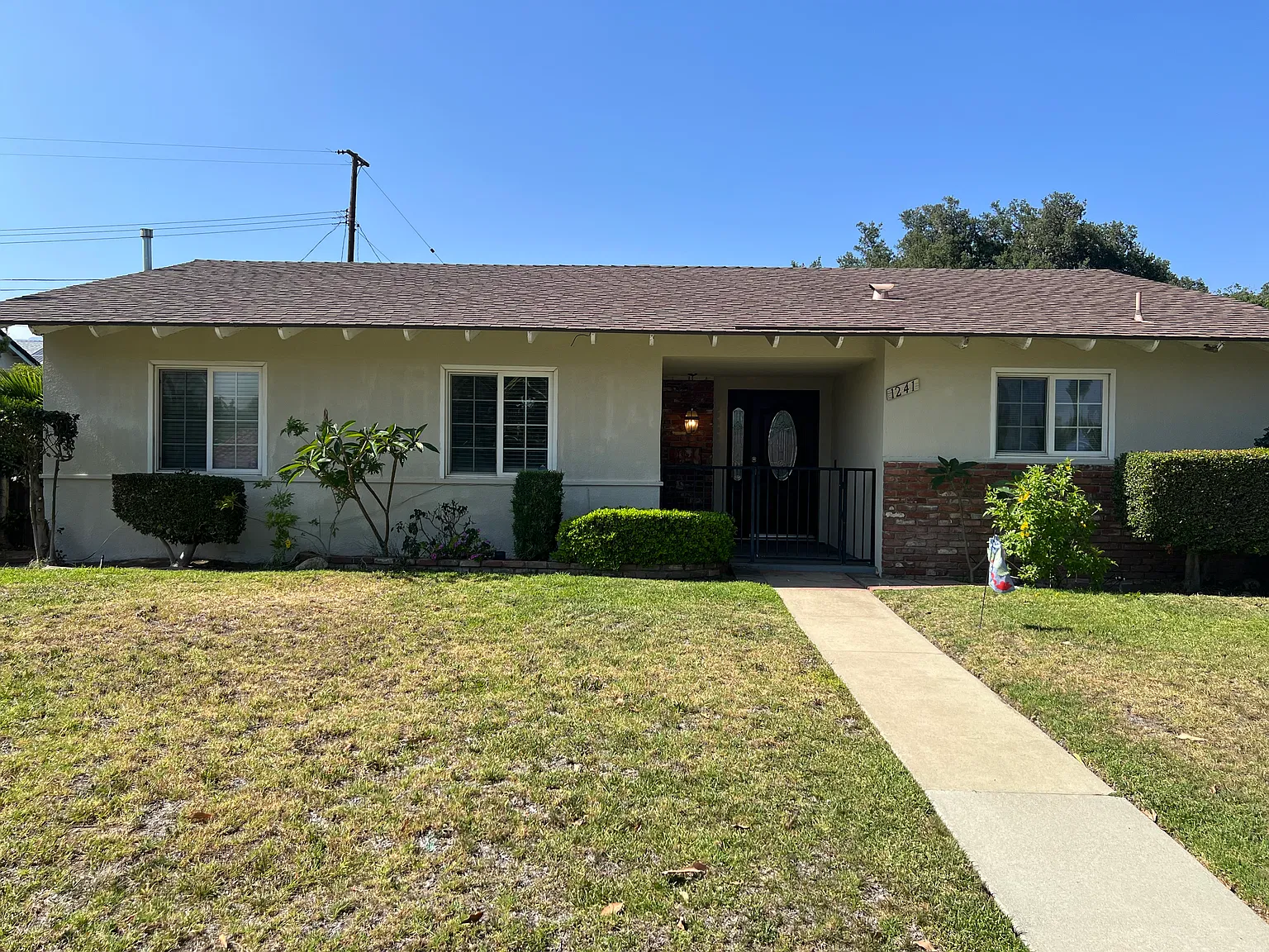 3 bed, 1550 sqft, $3,350 — Photo 1