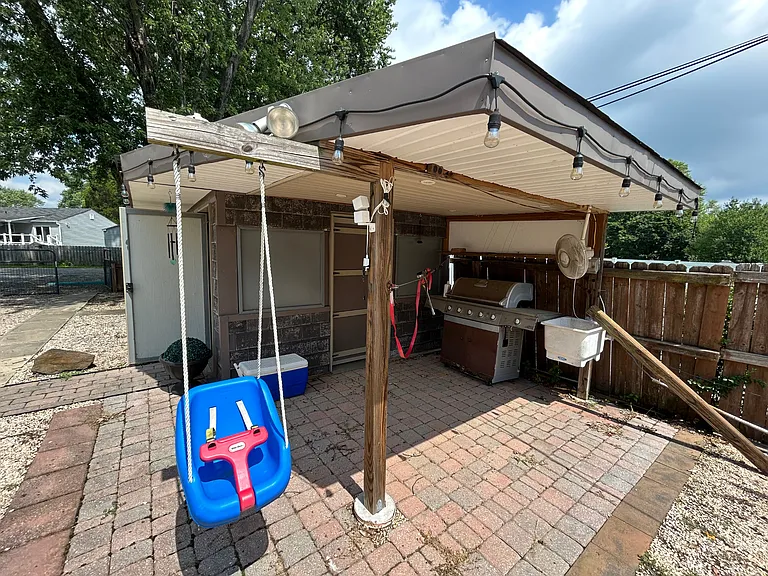 148 Post Rd — Photo 26