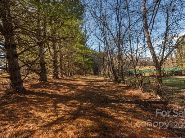 99999 Sunnyview Ter #C, Asheville, NC 28804