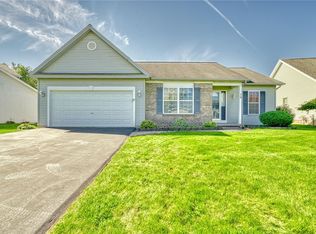 30 Cornflower Dr, North Chili, NY 14514