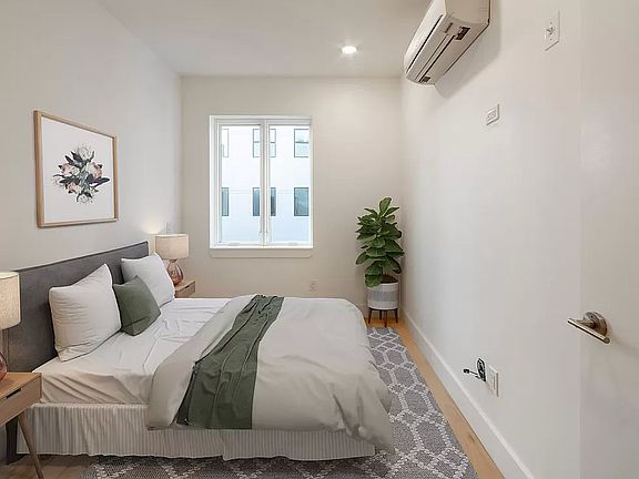 3rd image of 200 Linden Blvd APT 5D