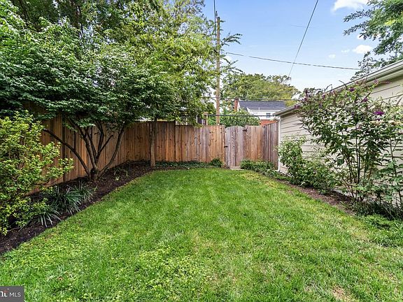 4th image of 2410 S Ives St