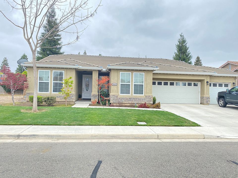 1st image of 3413 E Grove Ave